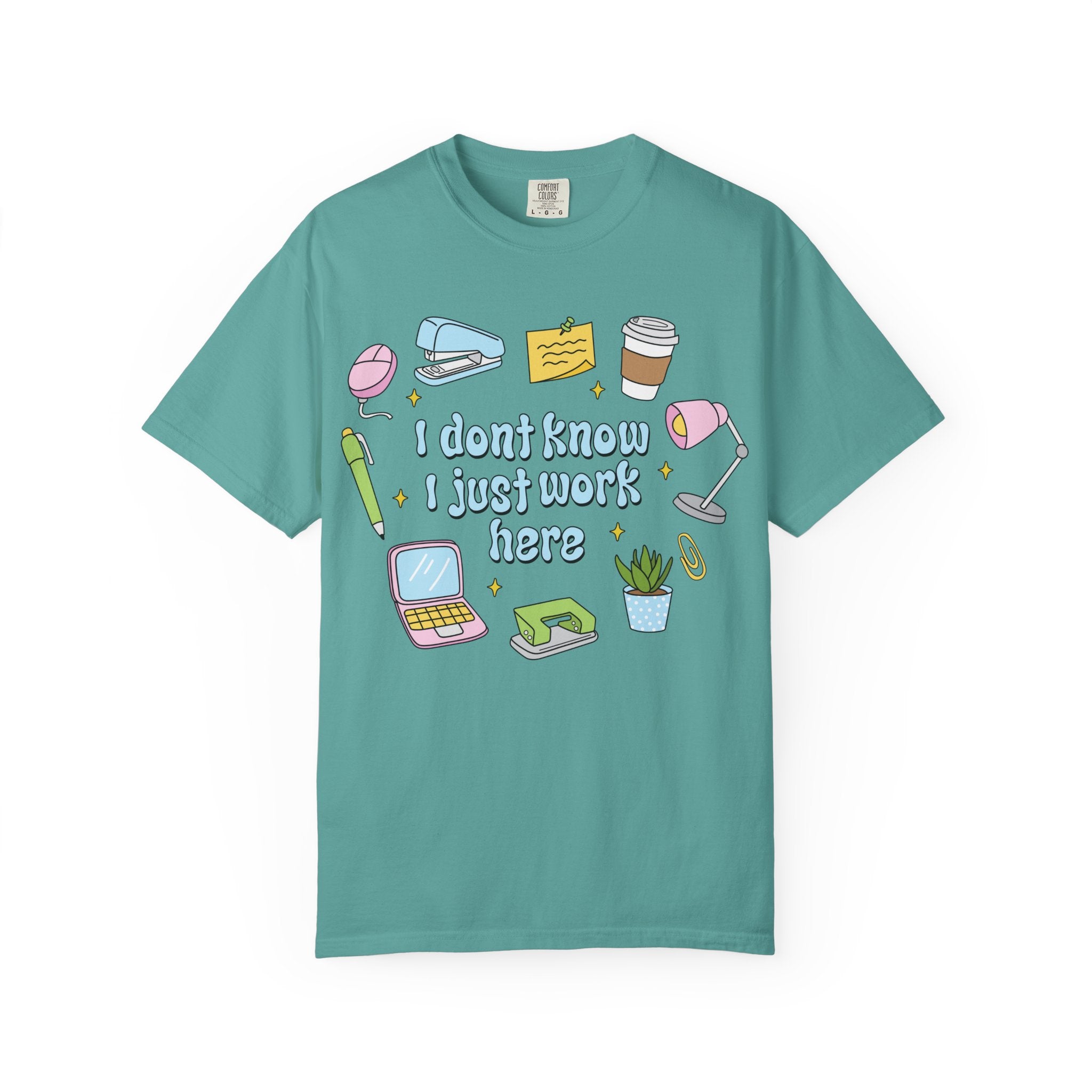Graphic T-Shirt - I Don't Know I Just Work Here